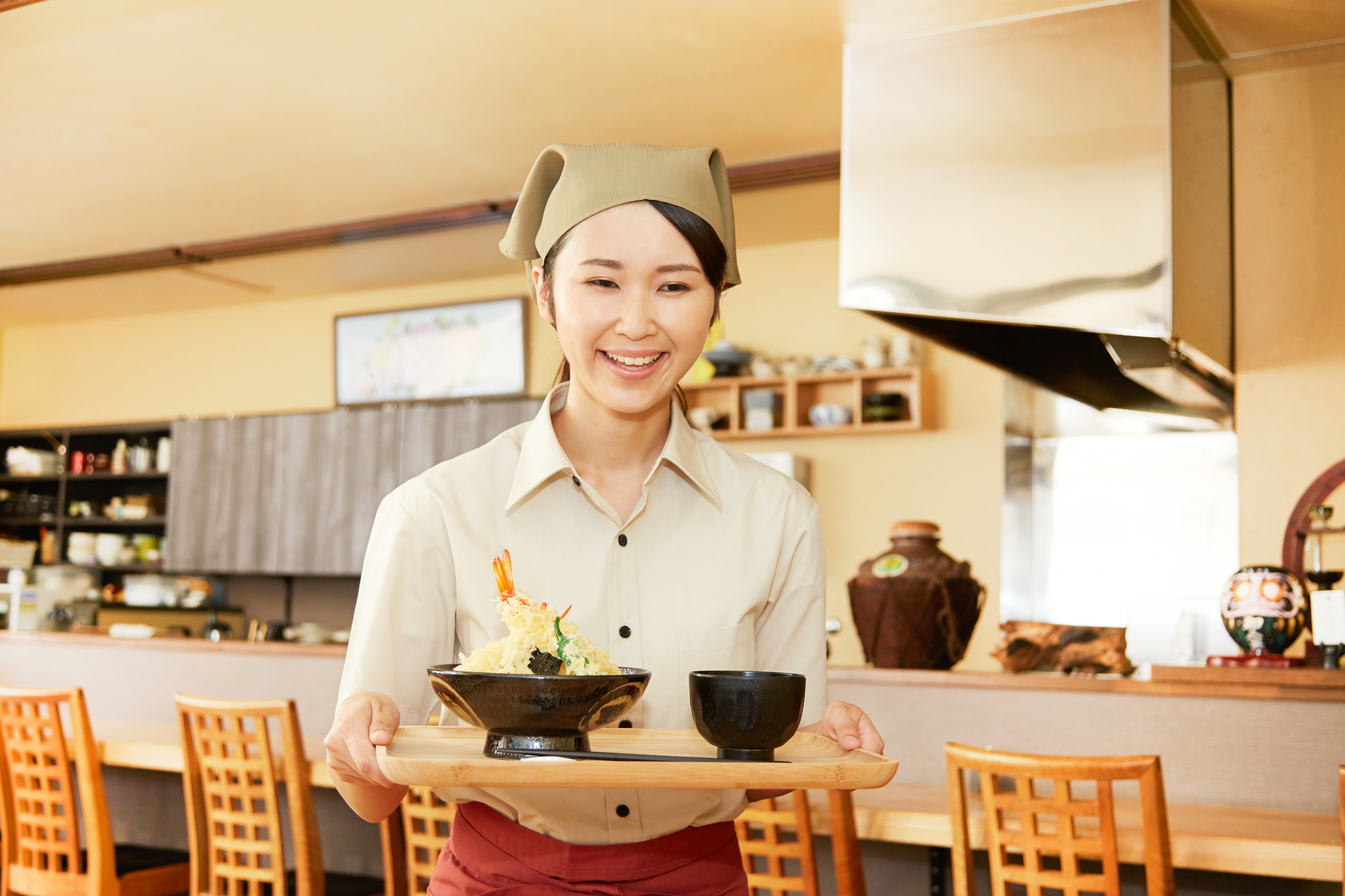 Nhân viên nhà hàng tại Tokyo, Nhật Bản - Thu nhập từ 38 Man