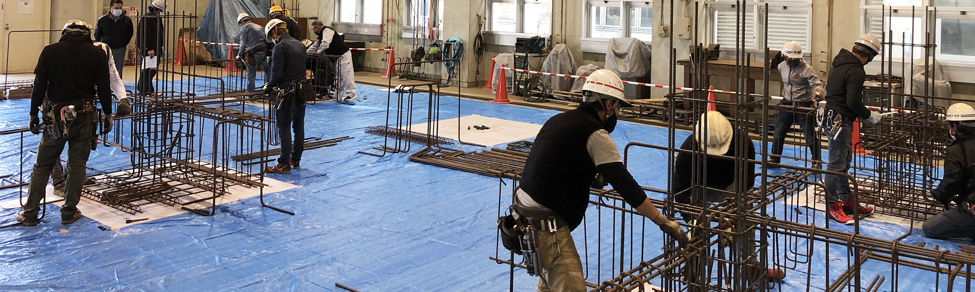 Lái máy xây dựng thi công móng nhà dân tại Nagoya, Nhật Bản - Thu nhập từ 238,692