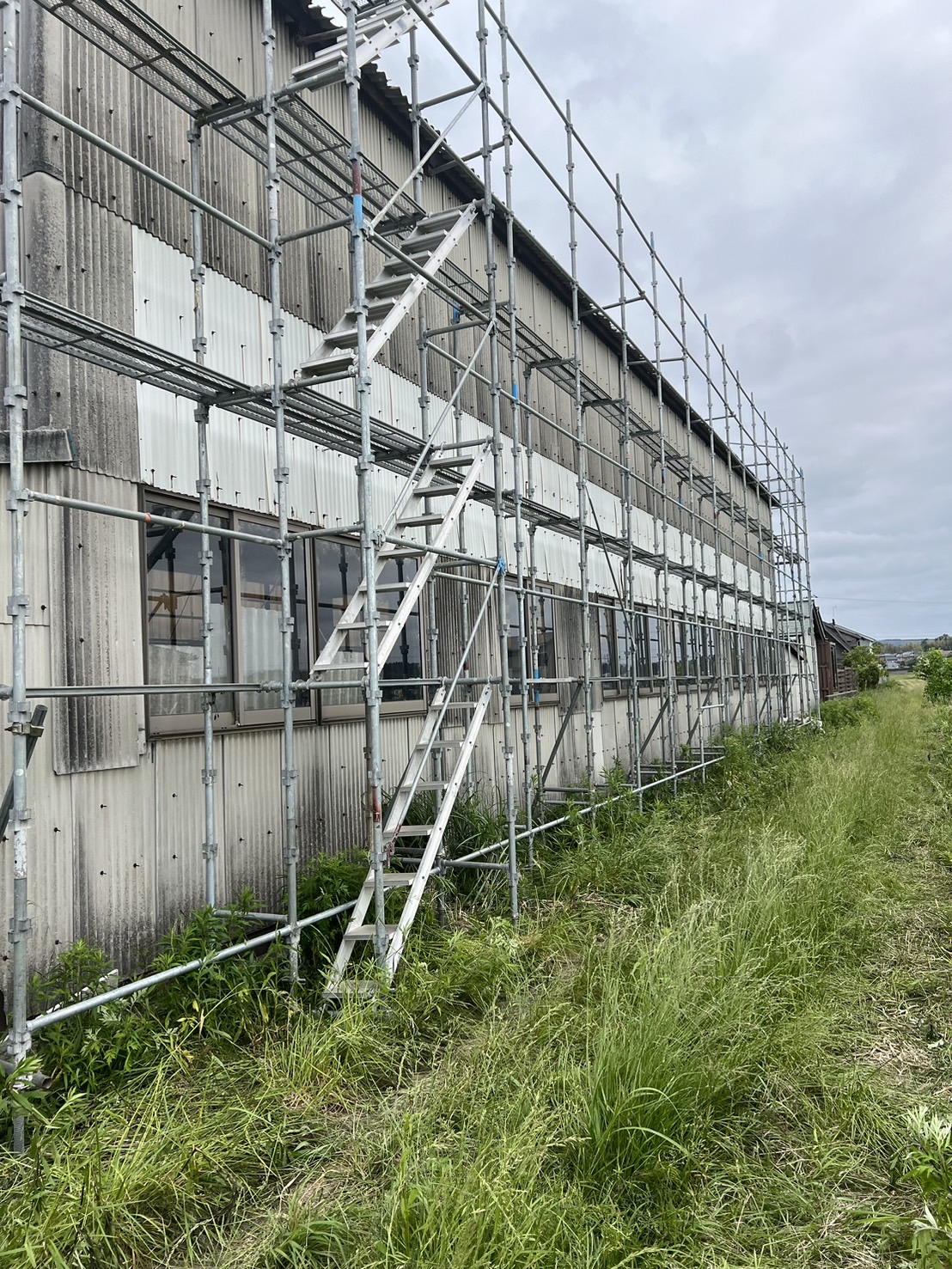 Kỹ năng đặc định: Nhân viên Lắp đặt Giàn giáo (Kusabi) tại Shizuoka, Nhật Bản - Thu nhập từ 28 Man