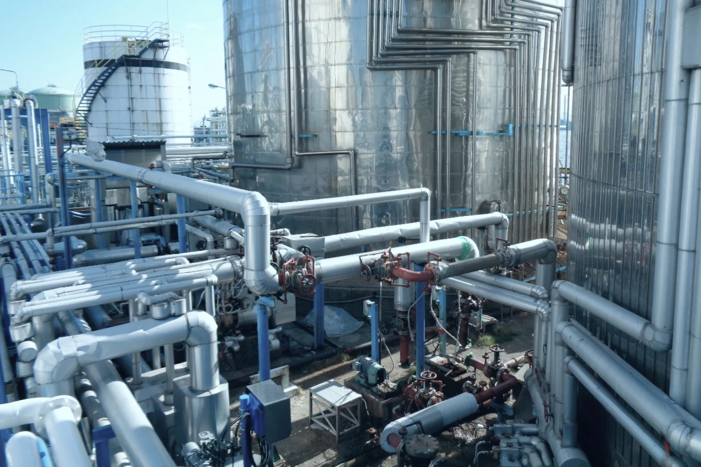 Kỹ năng đặc định Ngành Máy móc Xây dựng, Đường ống tại Tokyo, Nhật Bản - Thu nhập từ 30 Man