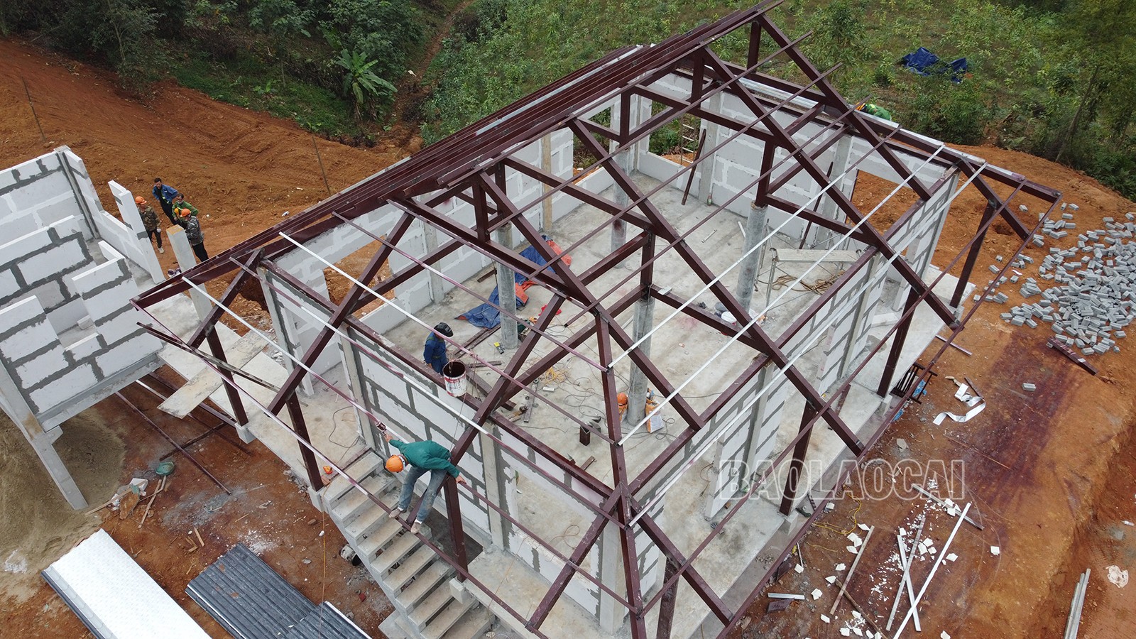 Kỹ năng đặc định Lợp mái, Tấm kim loại tại Kanagawa, Nhật Bản - Thu nhập từ 27 Man