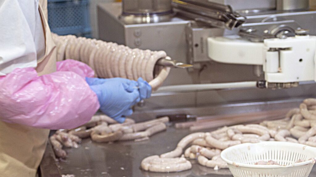 Đức nổi lên như điểm đến hấp dẫn cho người lao động nước ngoài.. Ảnh: etias.jp